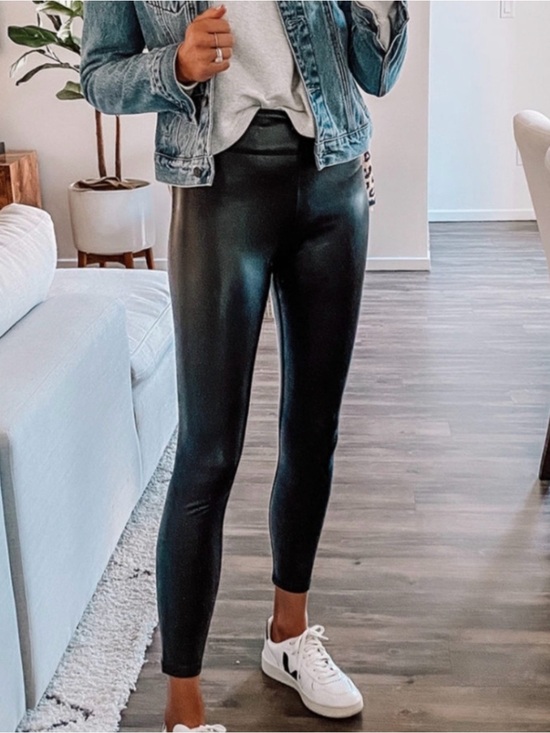 SPANX Pants - SPANX Black Faux Leather Leggings Size Medium